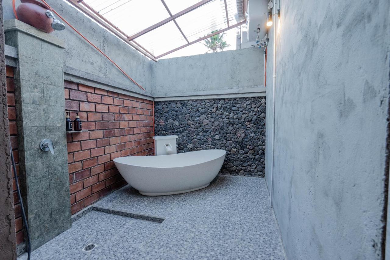 Garvi Villa Karangasem Esterno foto